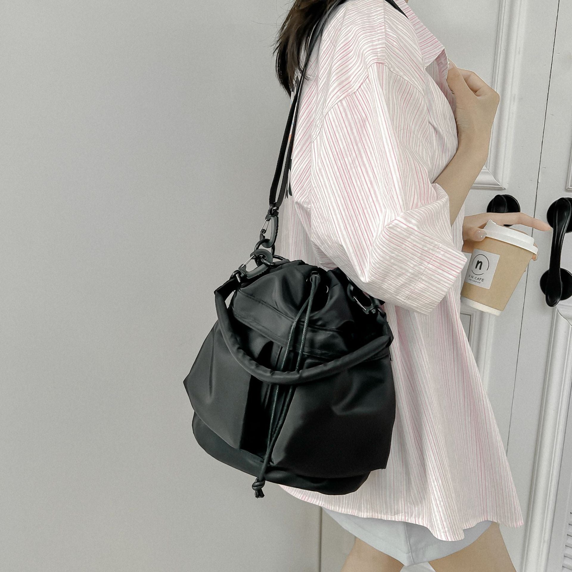 Large Capacity Nylon Swim Bag - Stylish Tote & Shoulder Bag